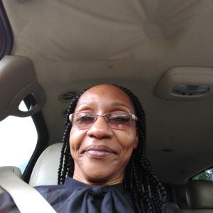 Meet your Posher, Debra